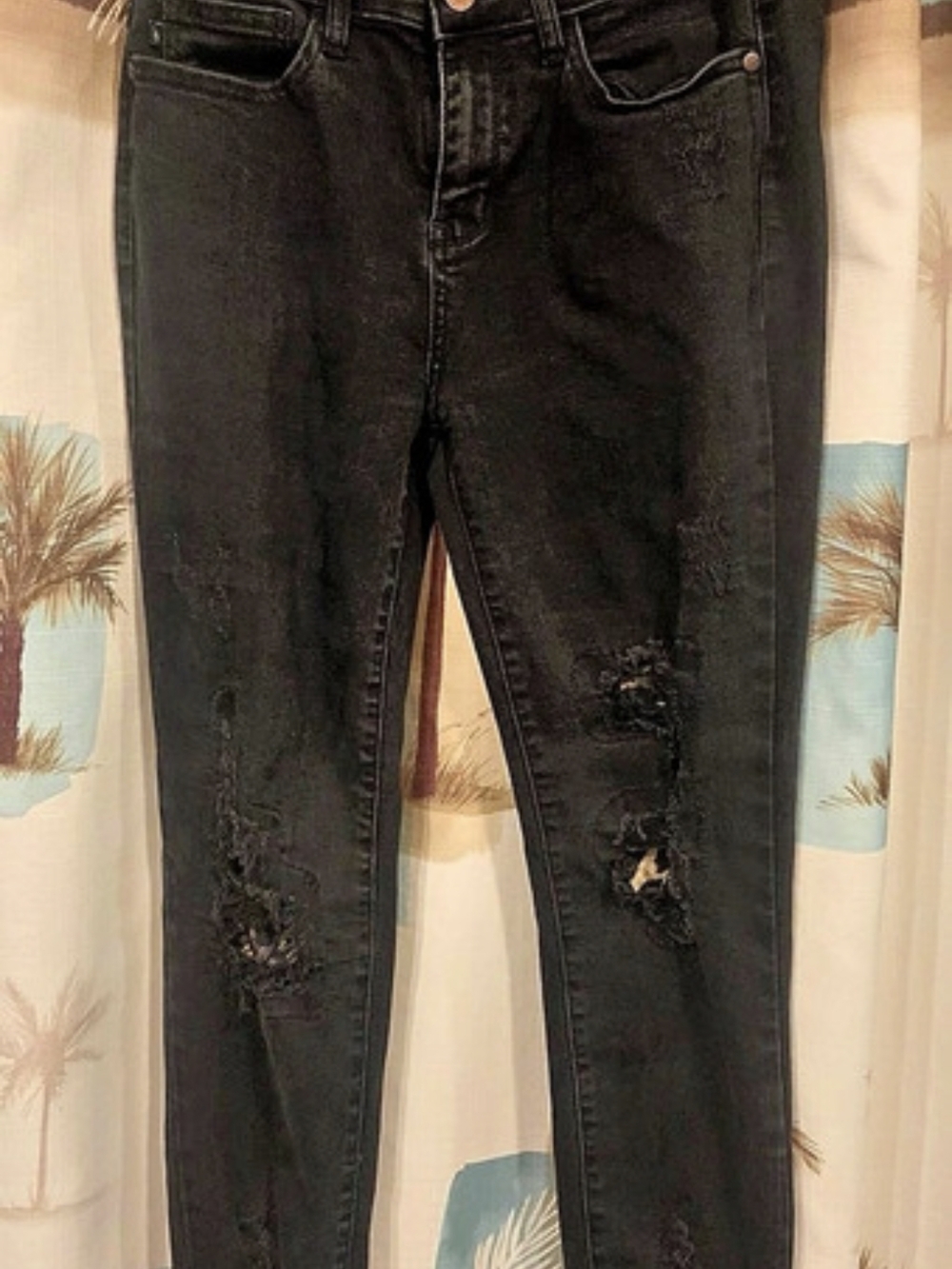 Judy Blue Skinny Fit Distressed Black Waist 7/28